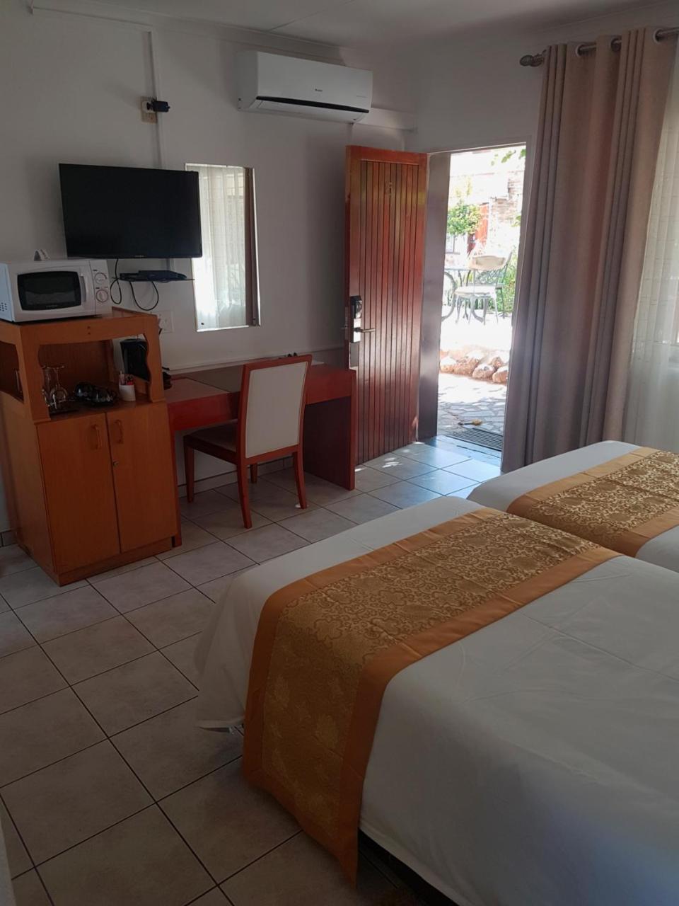 Hotel Pension Steiner Windhoek Exteriér fotografie